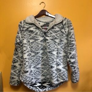 Cozy Sherpa Pullover Womens Size Large